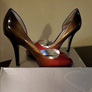 Jessica Simpson Ruby Ombré Patent Leather 3”